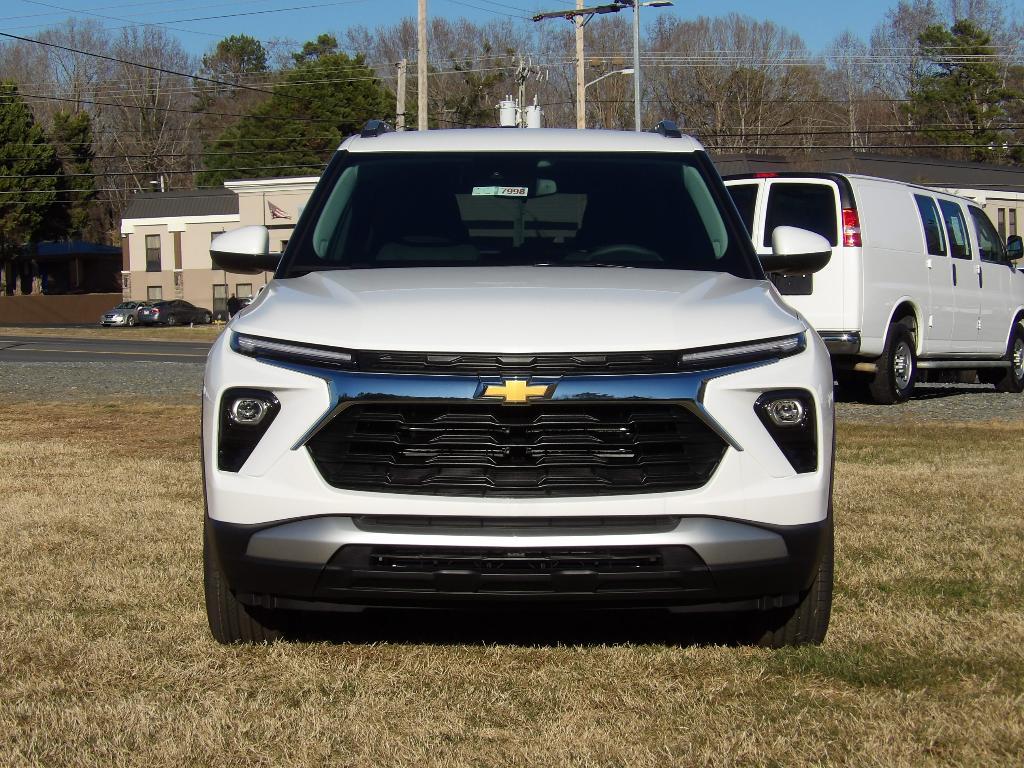 new 2026 Chevrolet TrailBlazer car, priced at $26,590