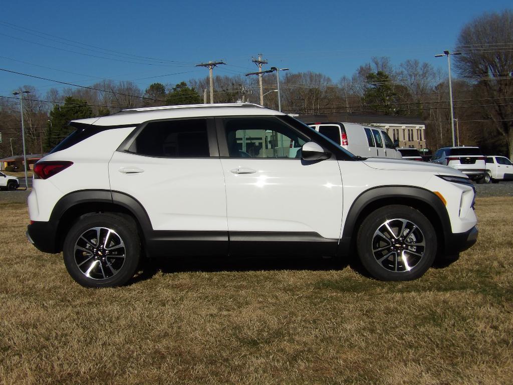 new 2026 Chevrolet TrailBlazer car, priced at $26,590