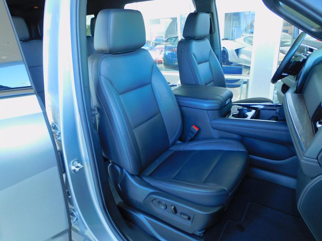 used 2025 Chevrolet Suburban car, priced at $64,987
