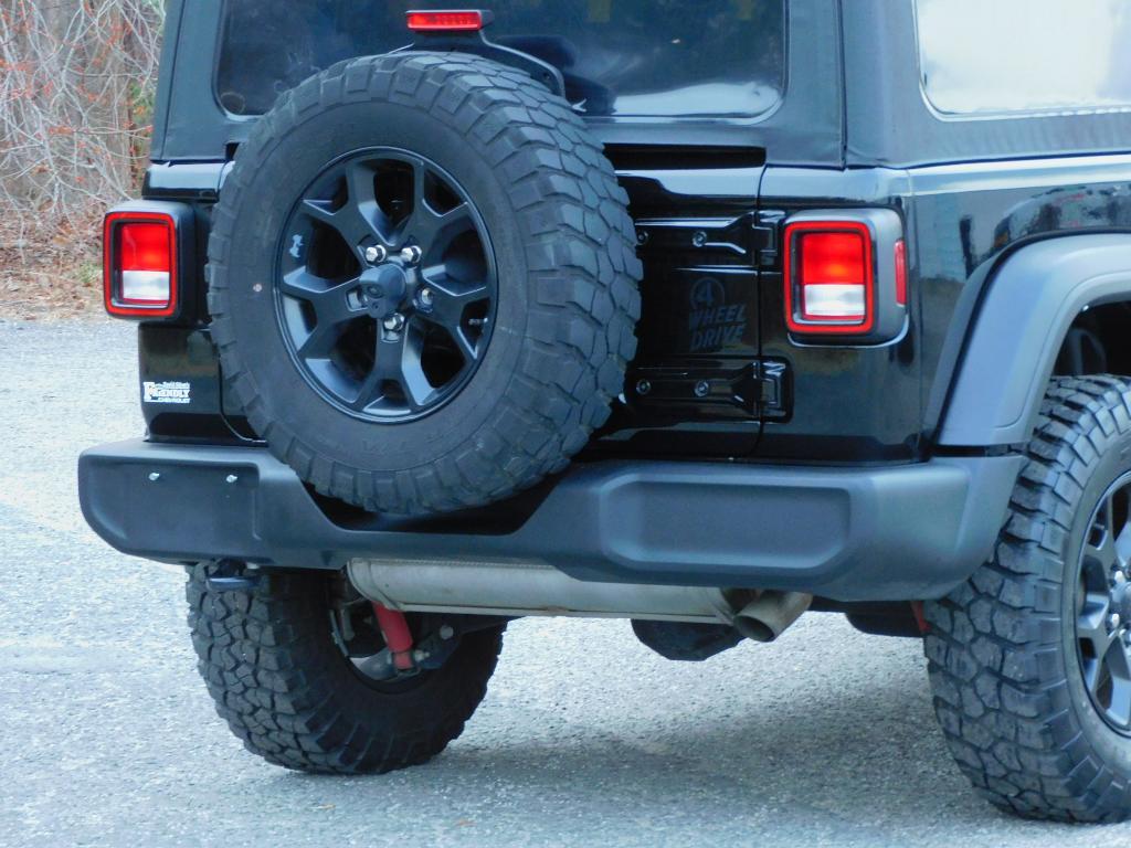 used 2022 Jeep Wrangler car, priced at $26,987