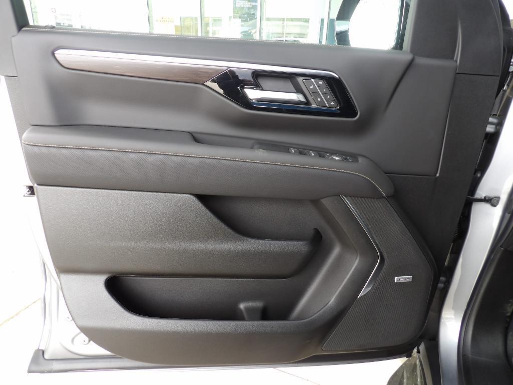 new 2026 Chevrolet Tahoe car, priced at $80,487