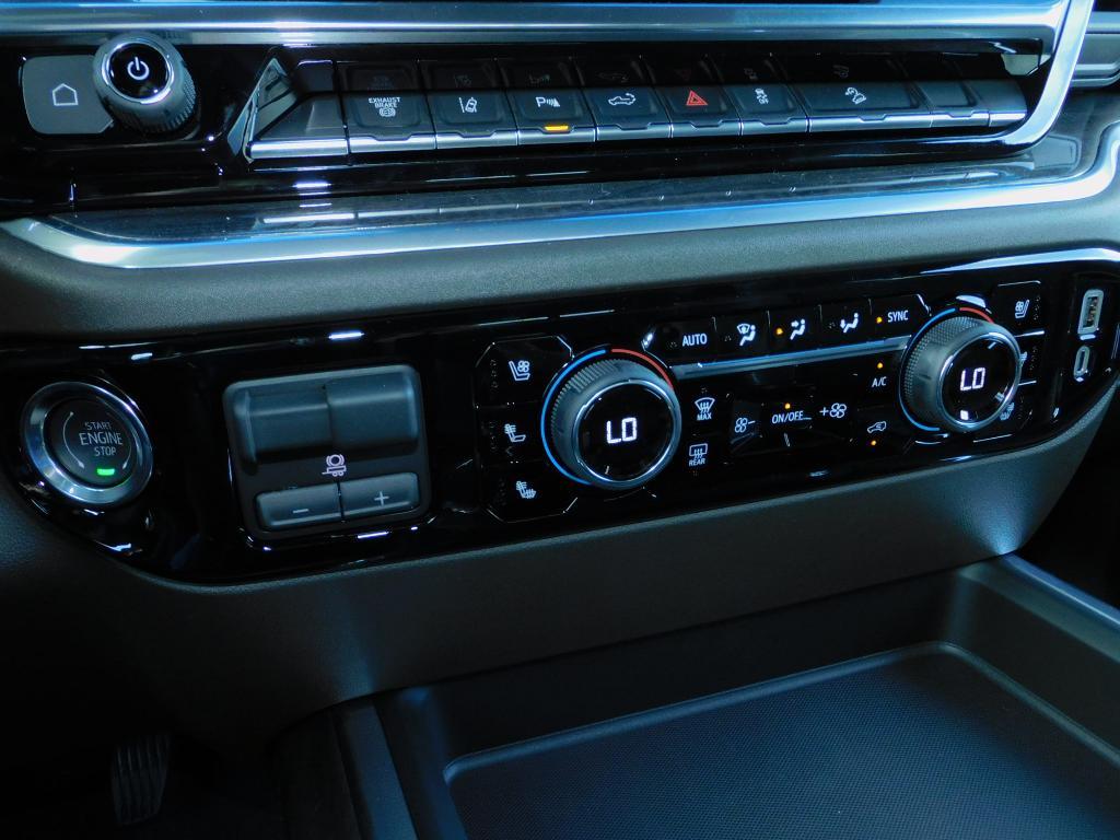 new 2026 Chevrolet Silverado 2500 car, priced at $83,040