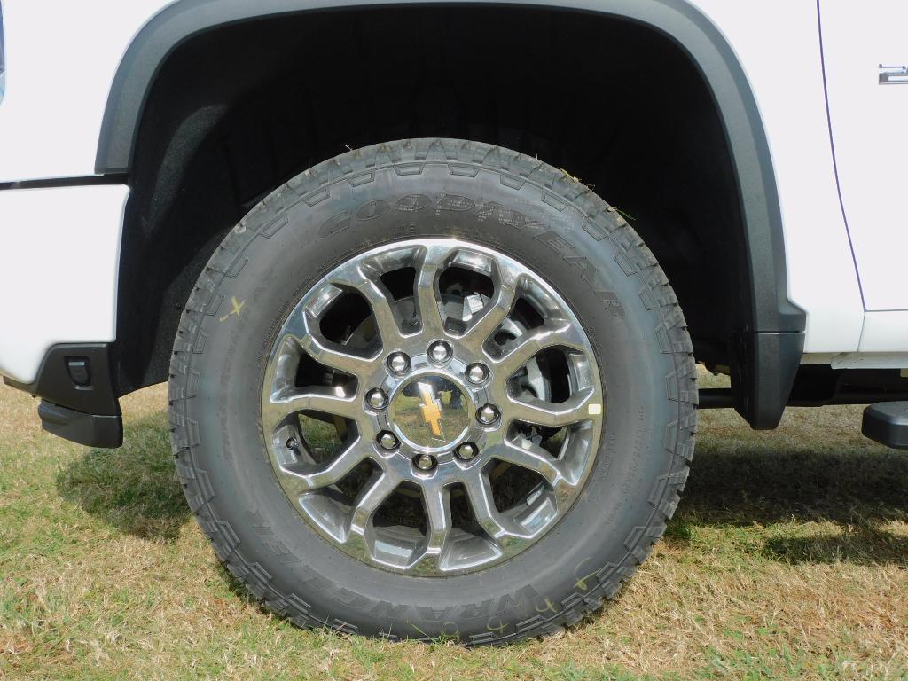 new 2026 Chevrolet Silverado 2500 car, priced at $83,040