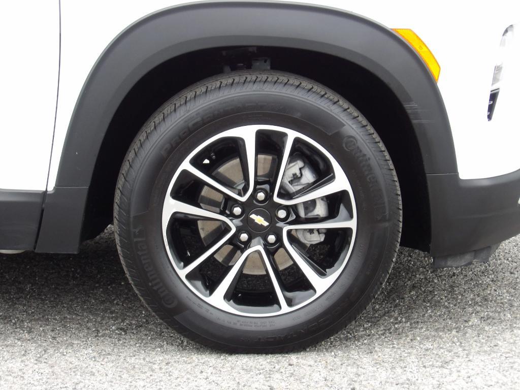 used 2025 Chevrolet TrailBlazer car, priced at $25,765