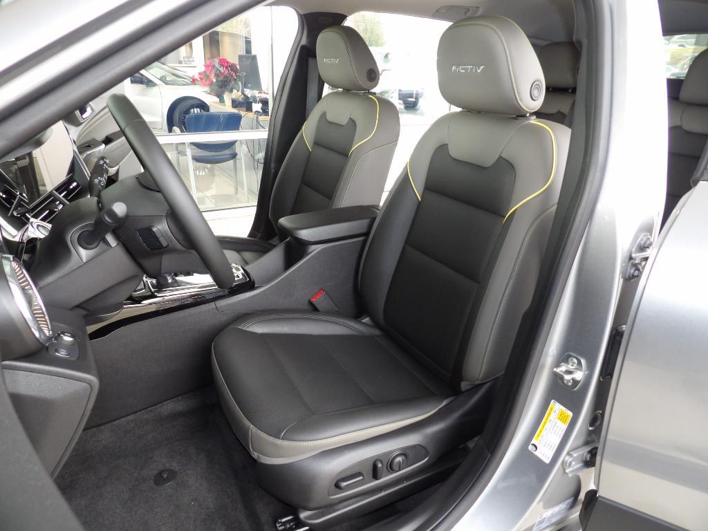 used 2025 Chevrolet Trax car, priced at $24,987