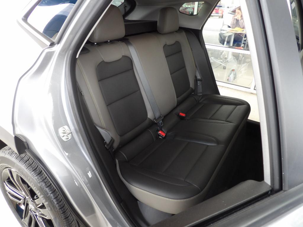 used 2025 Chevrolet Trax car, priced at $24,987