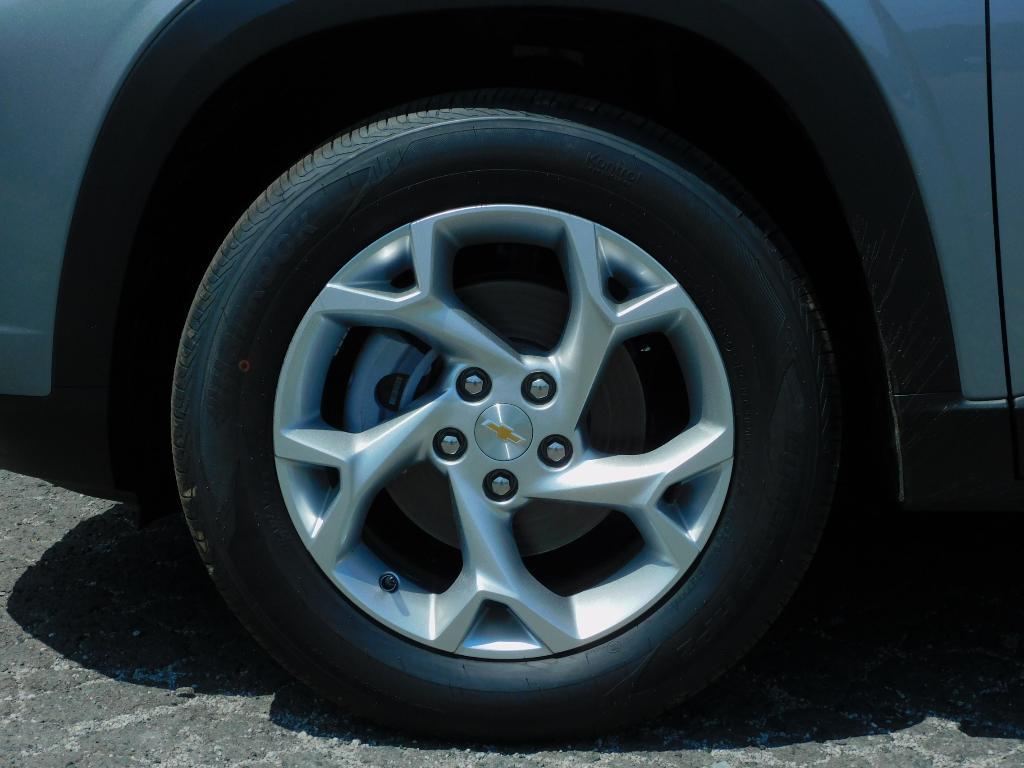 new 2026 Chevrolet Trax car, priced at $25,663