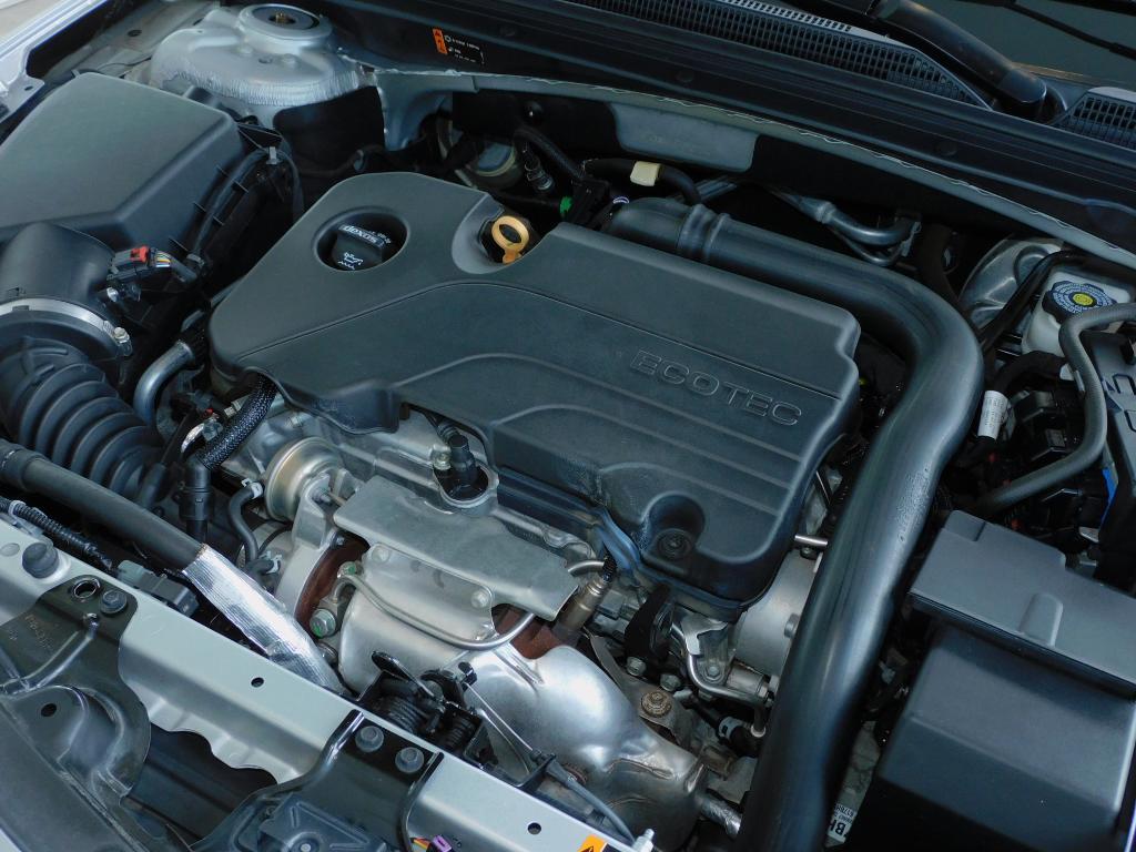 used 2018 Chevrolet Malibu car, priced at $11,987