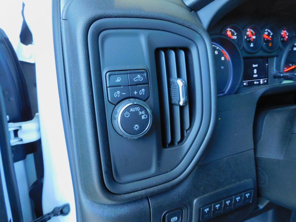 new 2025 Chevrolet Silverado 3500 car, priced at $65,987