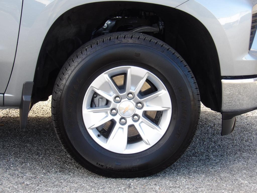 used 2025 Chevrolet Silverado 1500 car, priced at $44,987