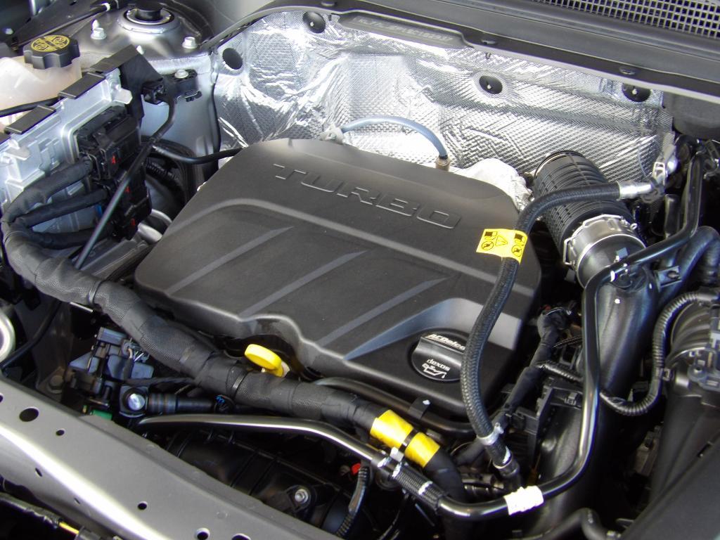 used 2025 Chevrolet Trax car, priced at $24,987