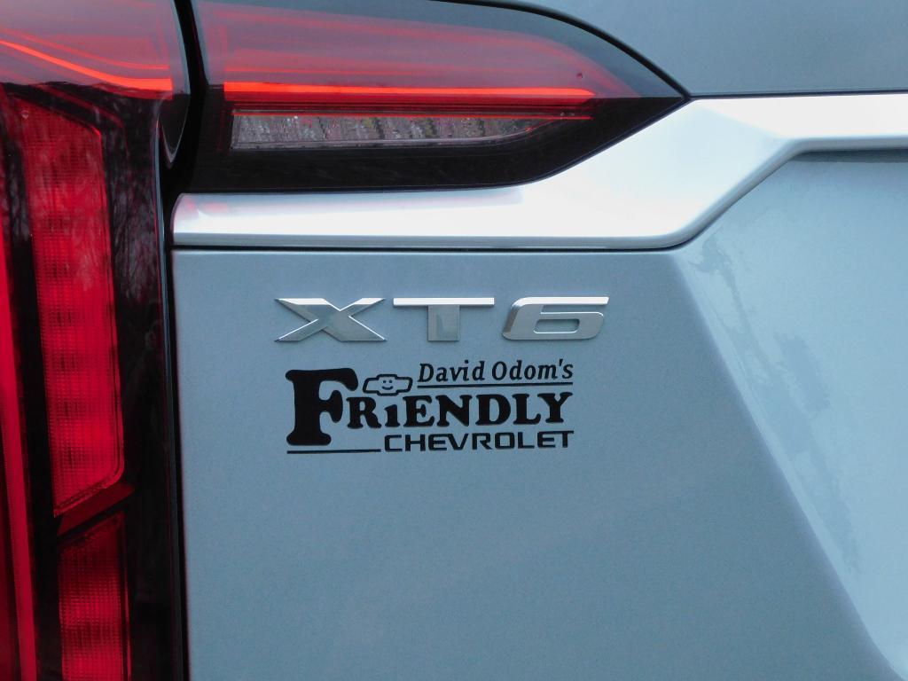 used 2025 Cadillac XT6 car, priced at $39,987