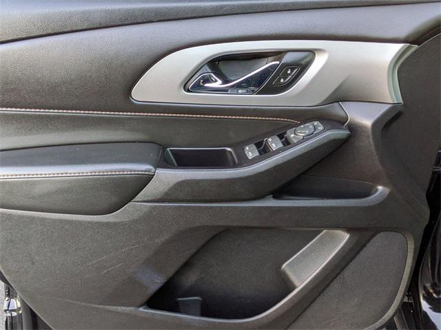 used 2020 Chevrolet Traverse car, priced at $17,234