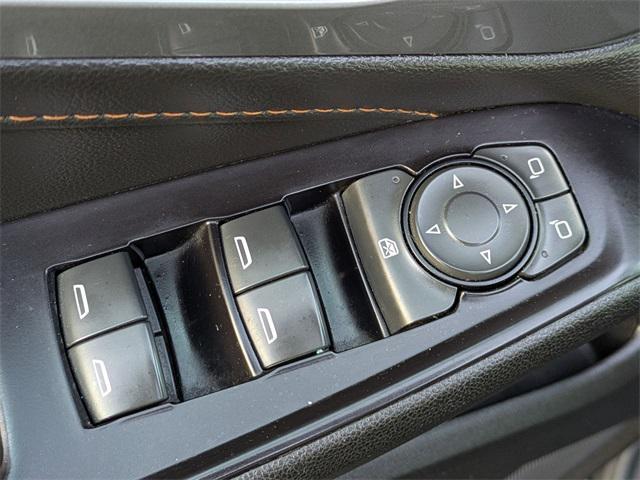 used 2020 Chevrolet Traverse car, priced at $17,234