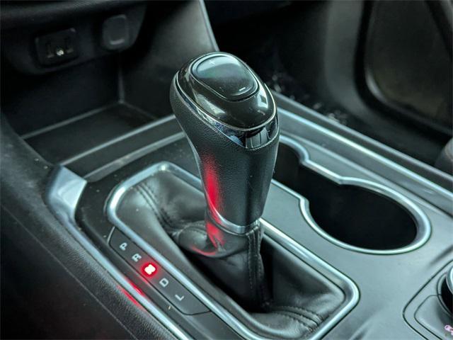 used 2020 Chevrolet Traverse car, priced at $17,234