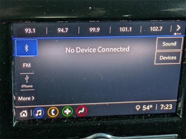 used 2020 Chevrolet Traverse car, priced at $17,234