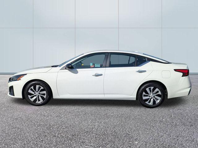 used 2025 Nissan Altima car, priced at $22,593