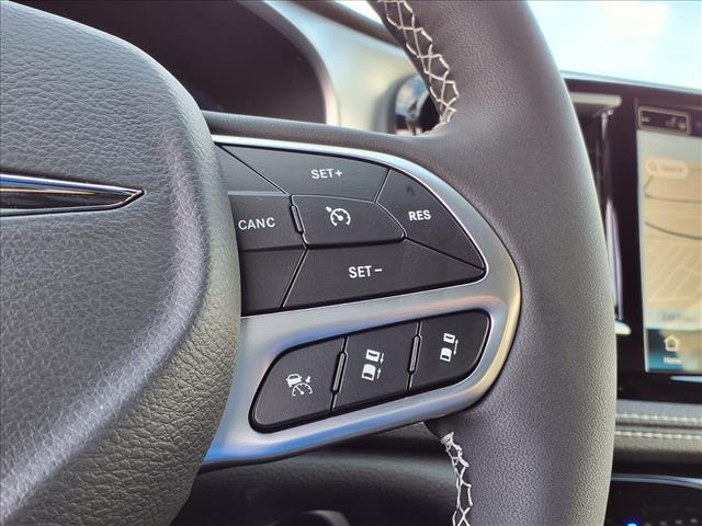 new 2026 Chrysler Pacifica car, priced at $43,884