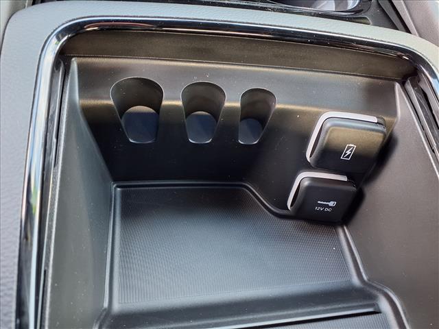 new 2026 Chrysler Pacifica car, priced at $43,884