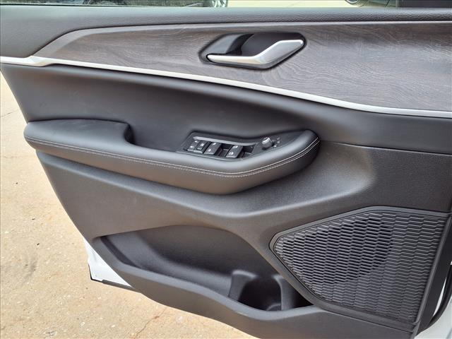 new 2026 Jeep Grand Cherokee car, priced at $43,743