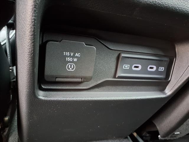 new 2026 Jeep Grand Cherokee car, priced at $43,743