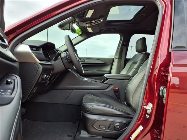 new 2025 Jeep Grand Cherokee L car, priced at $43,794