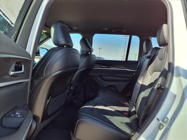 new 2026 Jeep Grand Cherokee car, priced at $46,516