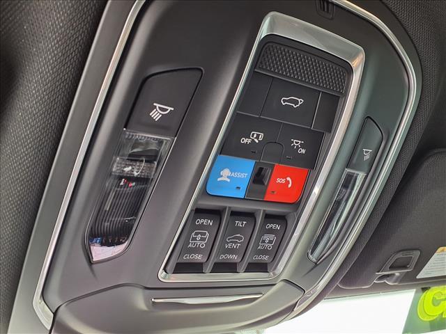 new 2025 Jeep Grand Cherokee L car, priced at $49,989