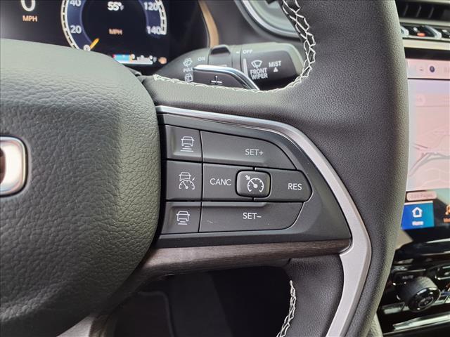 new 2025 Jeep Grand Cherokee L car, priced at $49,989