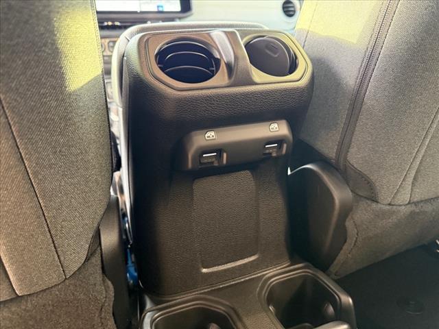 new 2025 Jeep Wrangler car, priced at $41,456