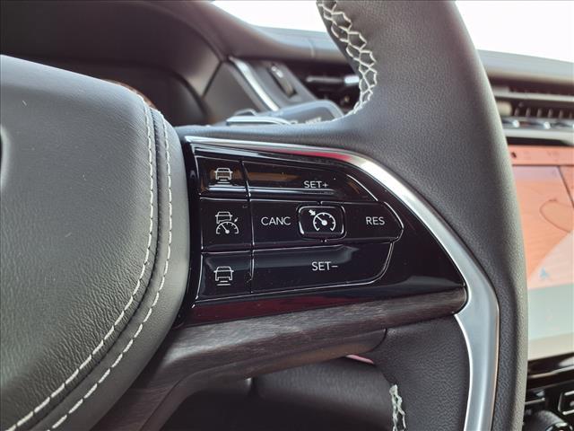 new 2025 Jeep Grand Cherokee car, priced at $49,856