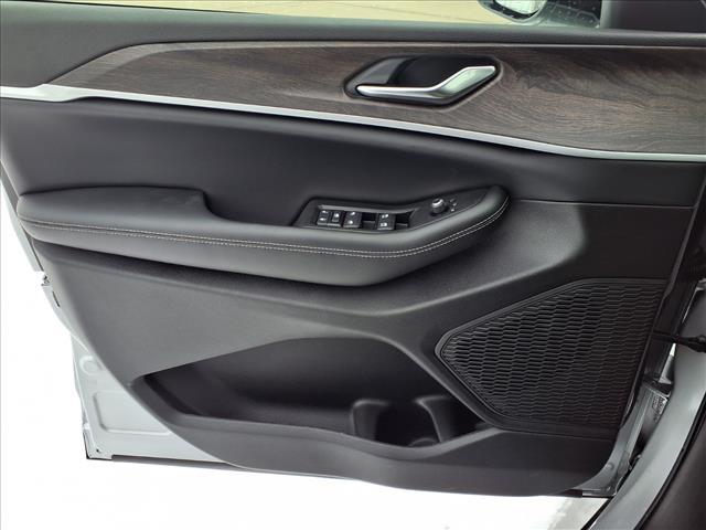 new 2026 Jeep Grand Cherokee car, priced at $45,473