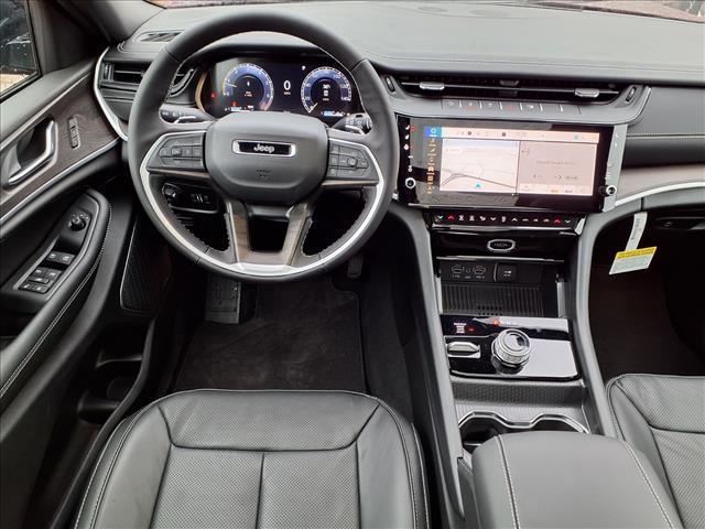 new 2026 Jeep Grand Cherokee car, priced at $50,195