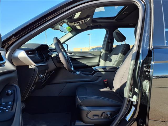 new 2025 Jeep Grand Cherokee car, priced at $42,907