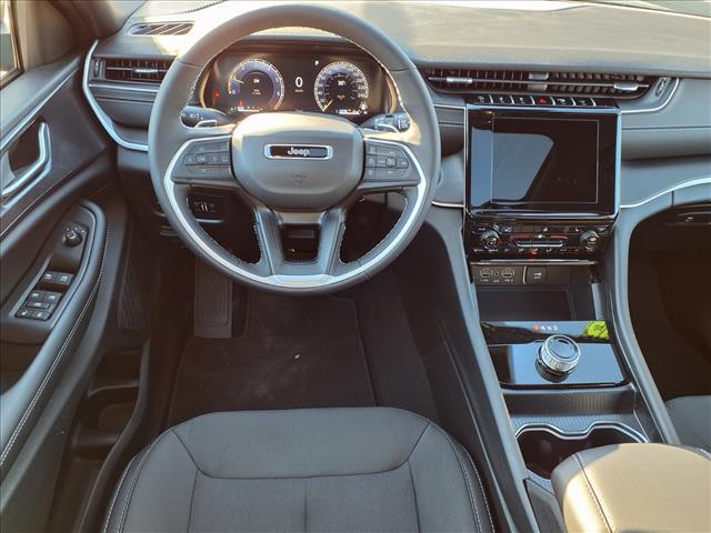 new 2025 Jeep Grand Cherokee car, priced at $42,907