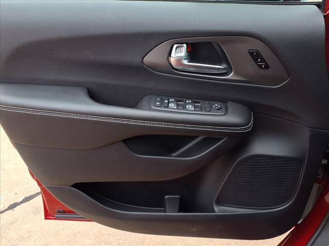 new 2026 Chrysler Pacifica car, priced at $44,166