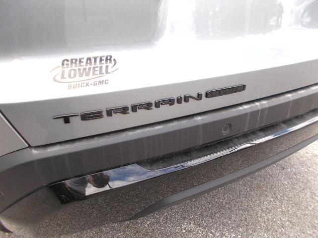 new 2026 GMC Terrain car, priced at $40,099