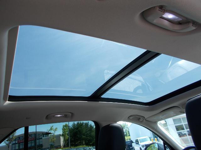 used 2021 Buick Envision car, priced at $24,884