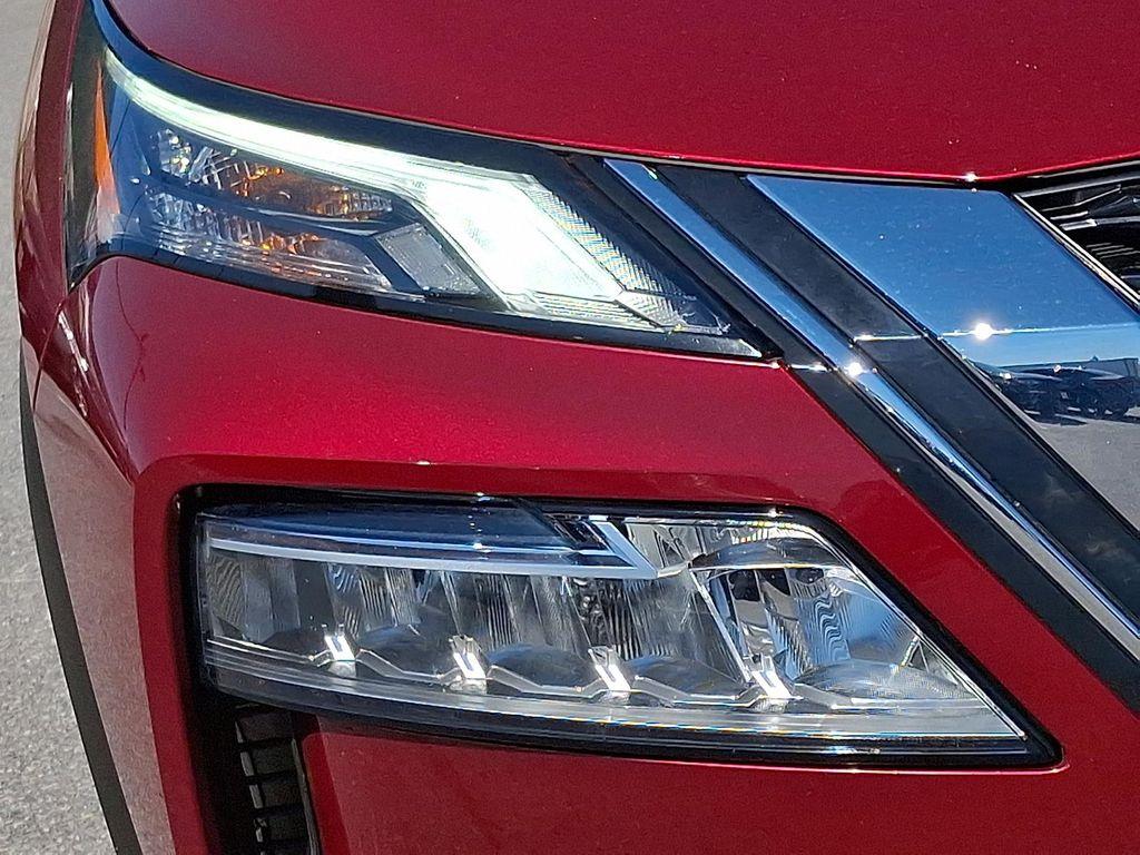 used 2021 Nissan Rogue car, priced at $17,000