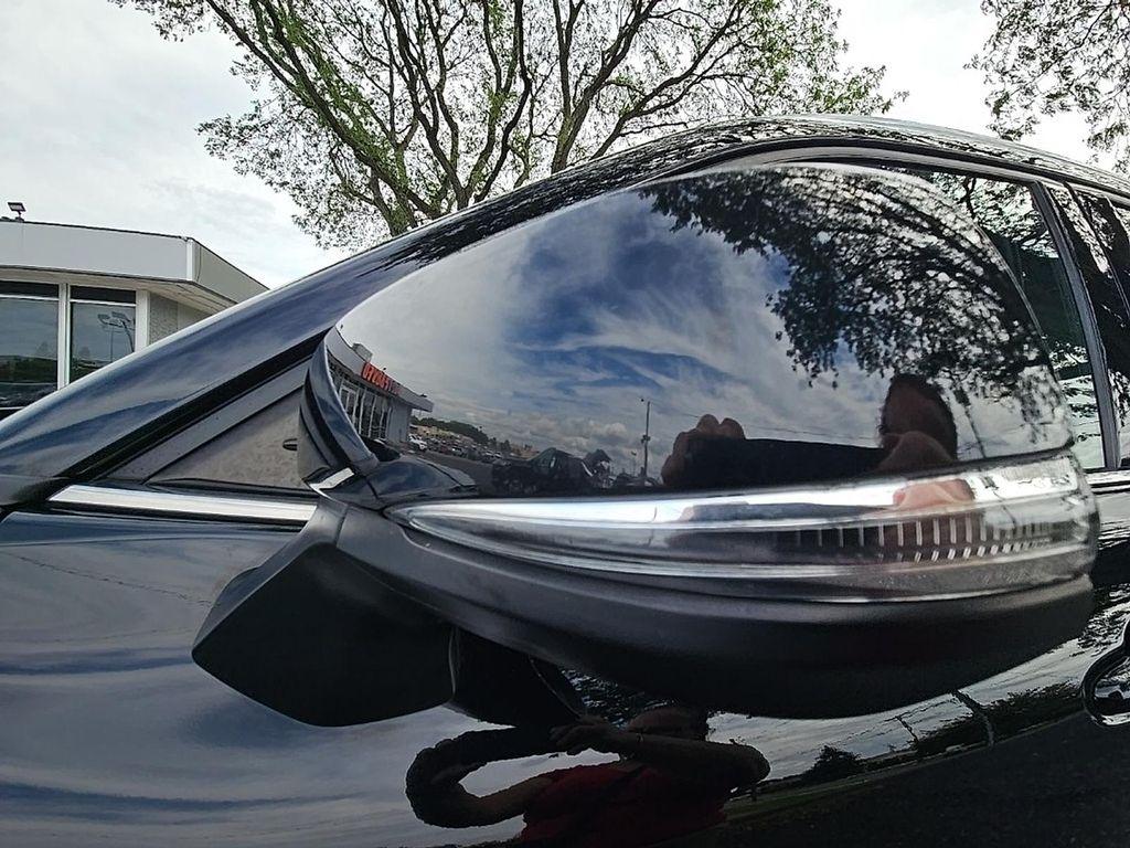 used 2021 Toyota Highlander car, priced at $27,800