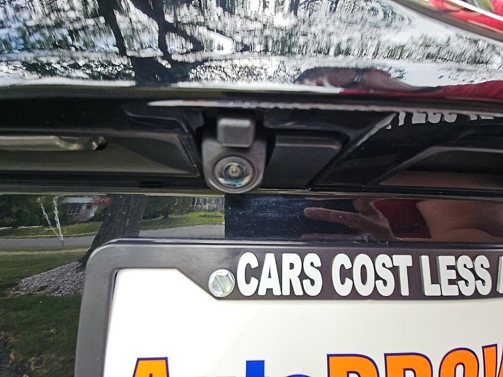 used 2021 Toyota Highlander car, priced at $27,800