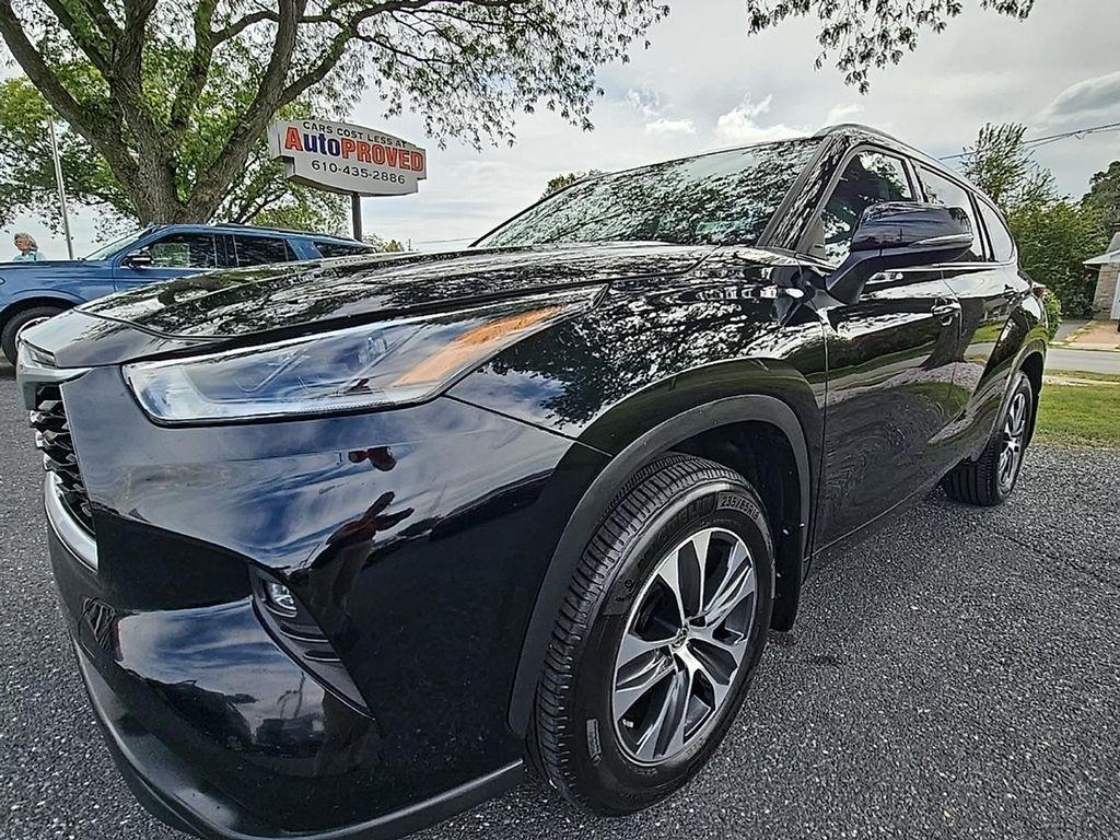 used 2021 Toyota Highlander car, priced at $27,800
