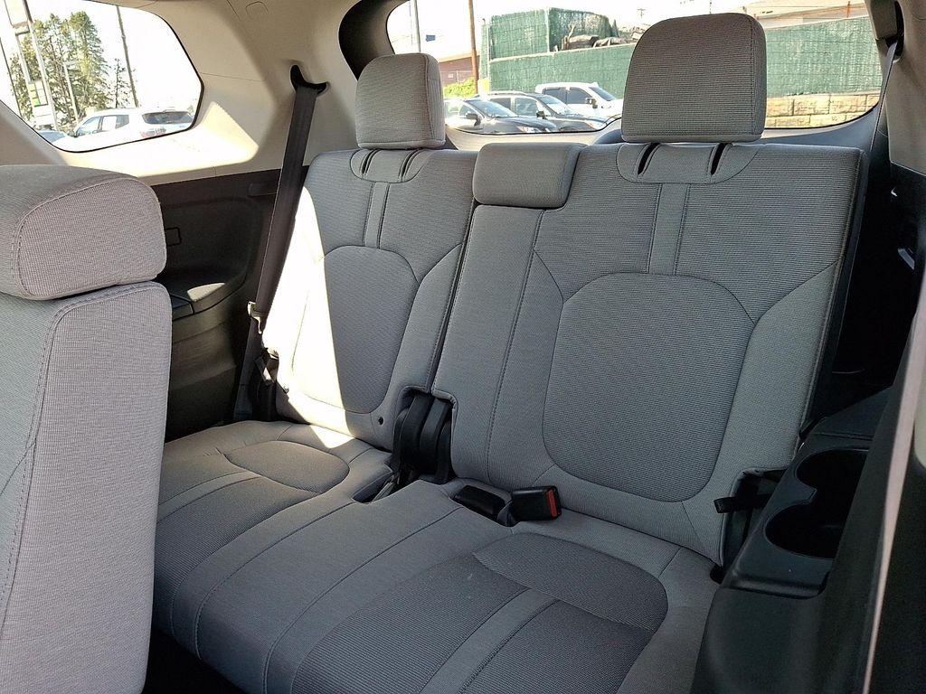 used 2024 Honda Pilot car, priced at $32,800