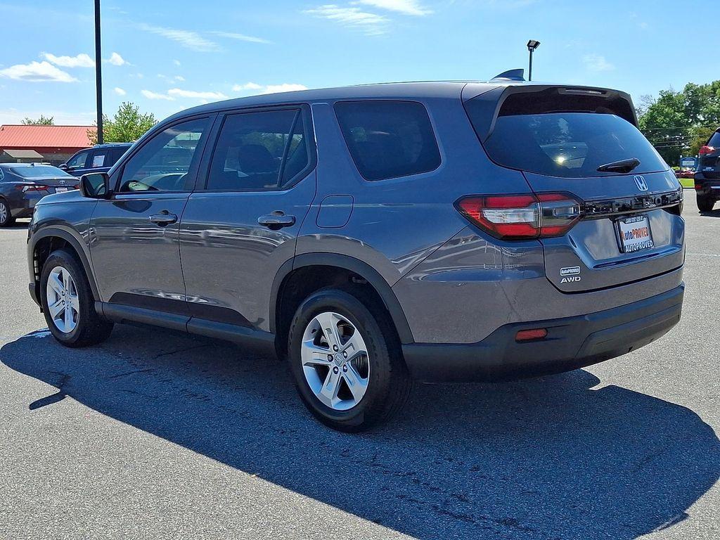 used 2024 Honda Pilot car, priced at $32,800