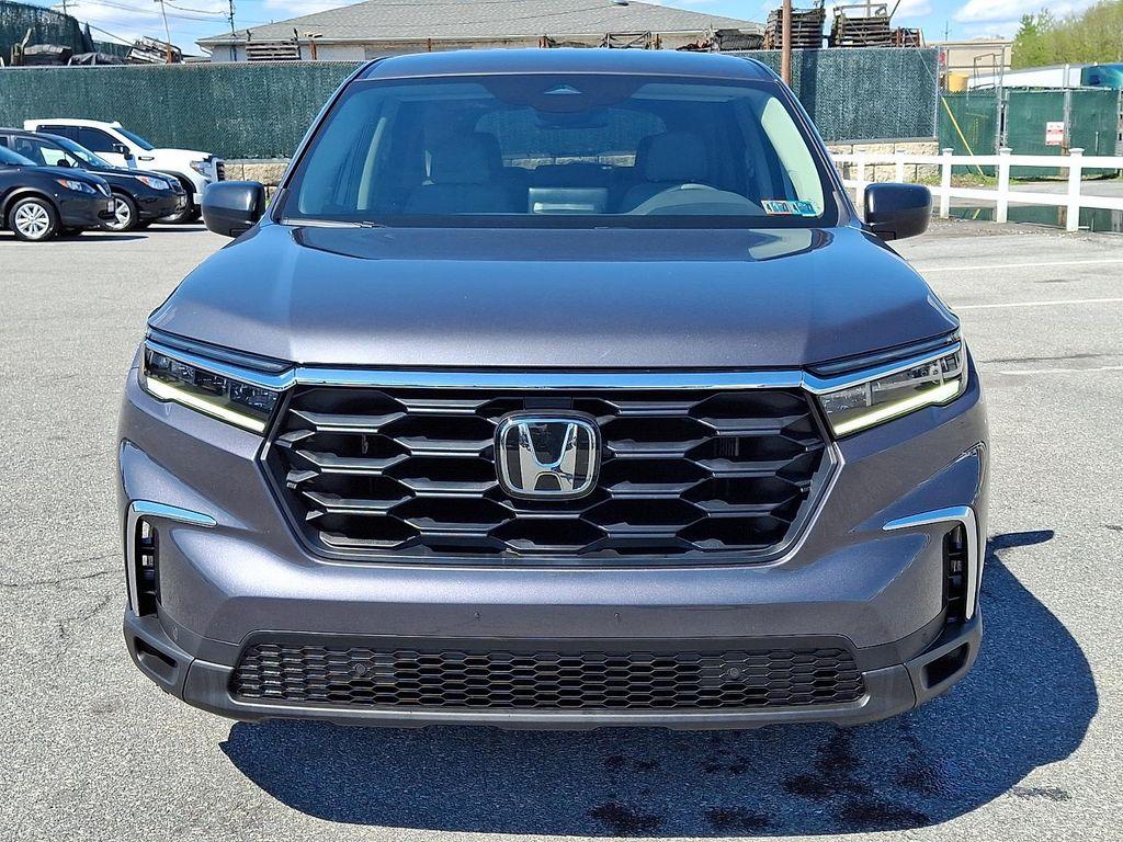 used 2024 Honda Pilot car, priced at $32,800