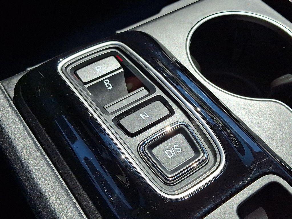 used 2024 Honda Pilot car, priced at $32,800
