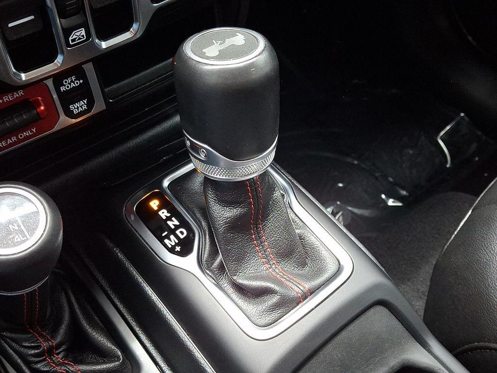 used 2021 Jeep Wrangler Unlimited car, priced at $32,200