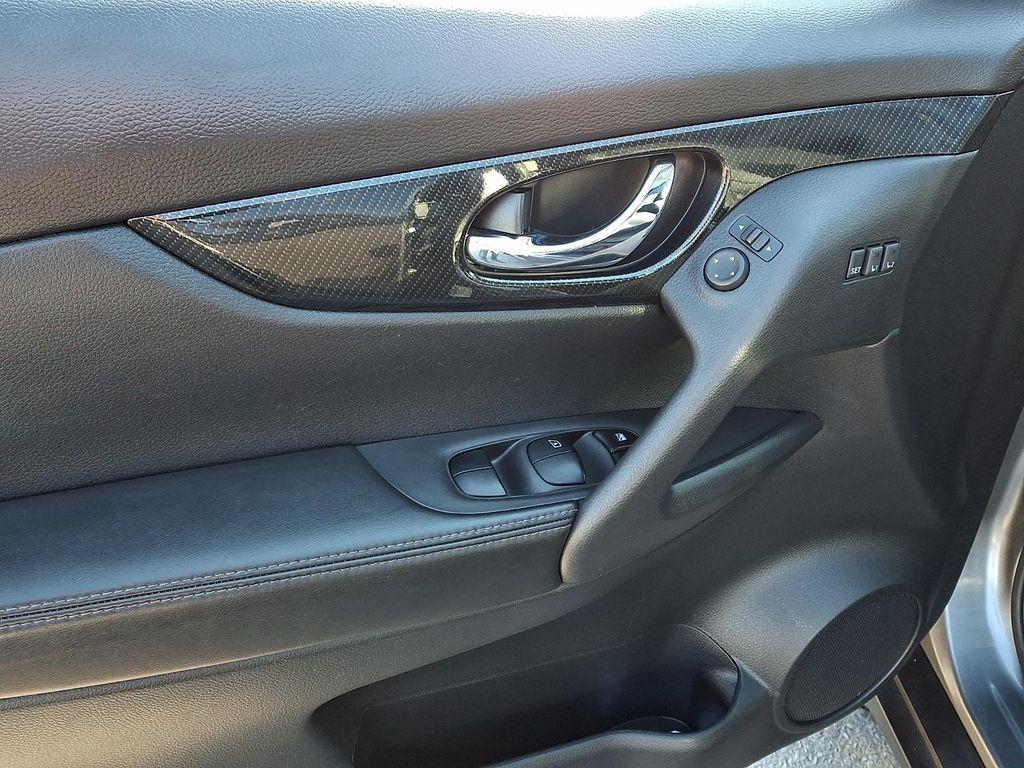 used 2018 Nissan Rogue car, priced at $15,600