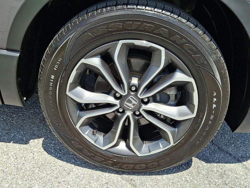 used 2021 Honda CR-V car, priced at $26,000