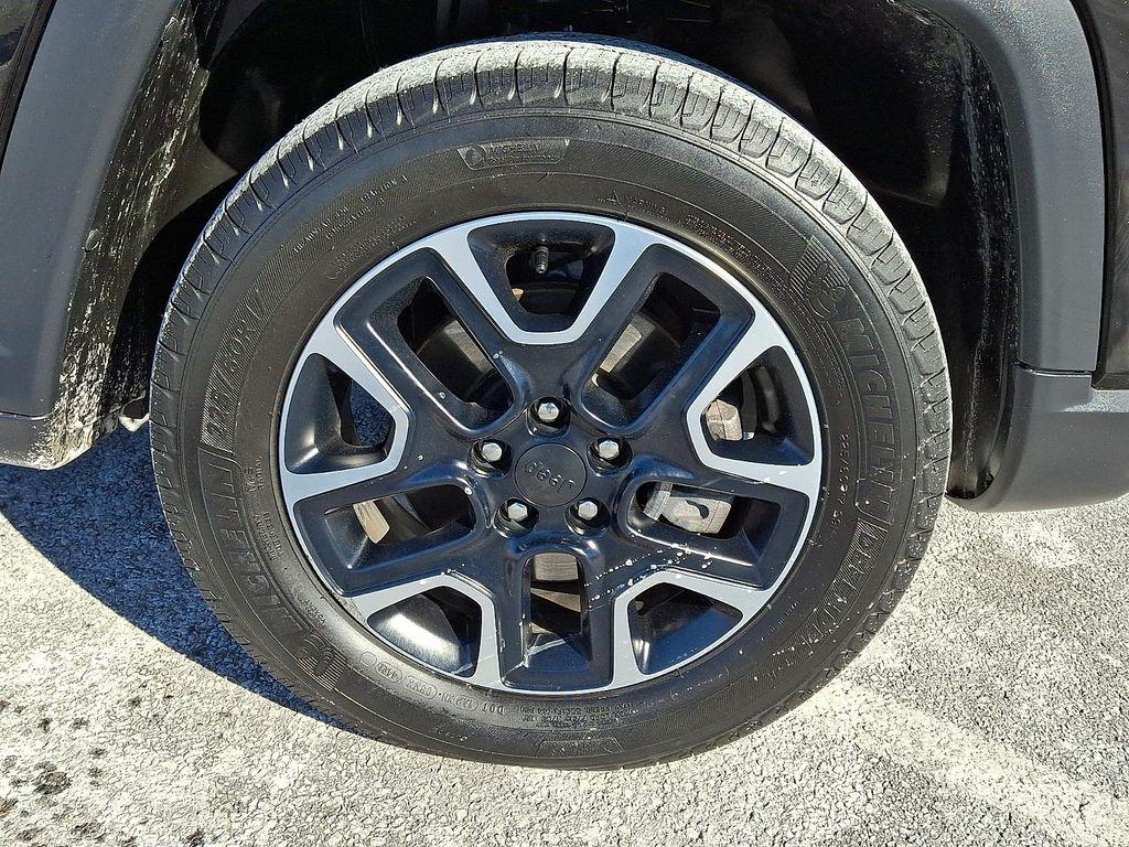 used 2019 Jeep Compass car, priced at $14,000